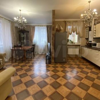 Сдается 2-х комнатная квартира, 67 м²