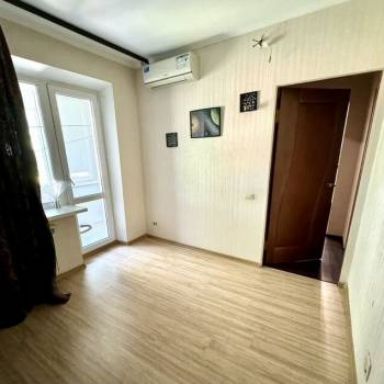 Продается Многокомнатная квартира, 80,3 м²