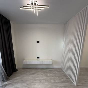 Продается 1-комнатная квартира, 42 м²