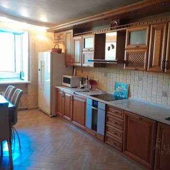 Продается 3-х комнатная квартира, 120 м²