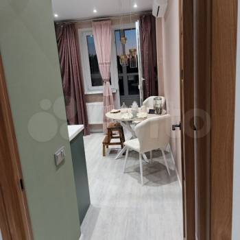 Продается 1-комнатная квартира, 40,3 м²