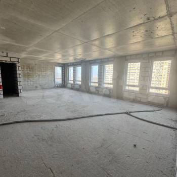 Продается 3-х комнатная квартира, 98 м²