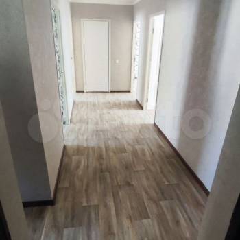 Продается Многокомнатная квартира, 97 м²