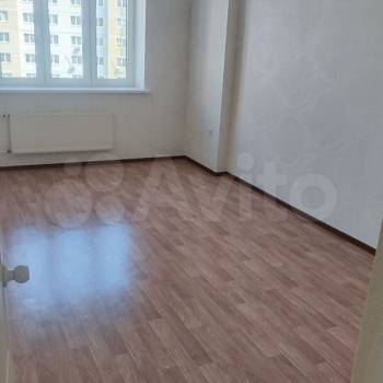 Продается Многокомнатная квартира, 97 м²