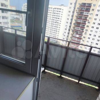 Продается Многокомнатная квартира, 97 м²