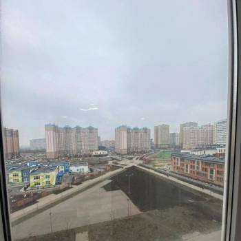 Продается 1-комнатная квартира, 42 м²