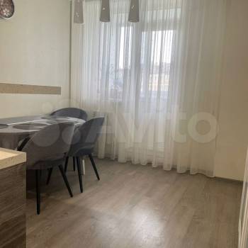 Продается 2-х комнатная квартира, 65 м²