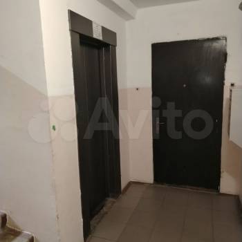 Продается 1-комнатная квартира, 37 м²