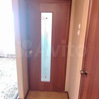 Продается 1-комнатная квартира, 37 м²