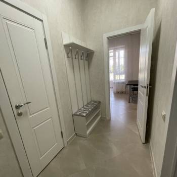 Сдается 1-комнатная квартира, 39 м²