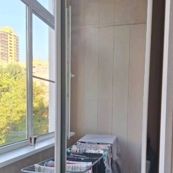 Продается 1-комнатная квартира, 40,6 м²