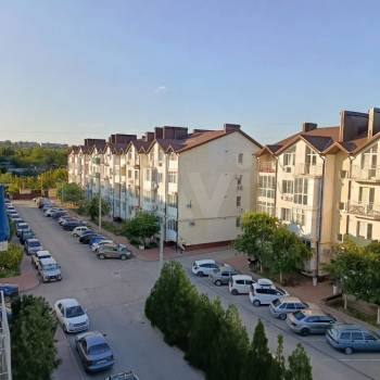 Продается 1-комнатная квартира, 36 м²