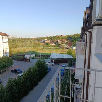 Продается 1-комнатная квартира, 36 м²