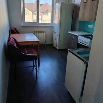 Продается 1-комнатная квартира, 36 м²