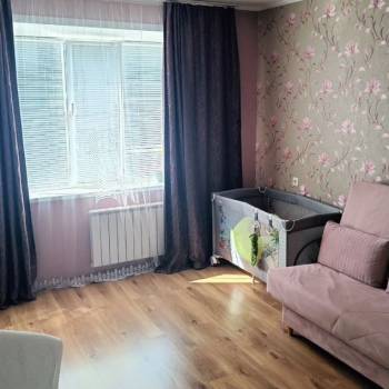 Продается 1-комнатная квартира, 37,5 м²