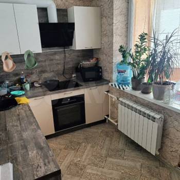 Продается 1-комнатная квартира, 37,5 м²