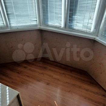 Продается 1-комнатная квартира, 37,5 м²