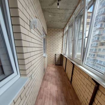 Продается 1-комнатная квартира, 37,5 м²