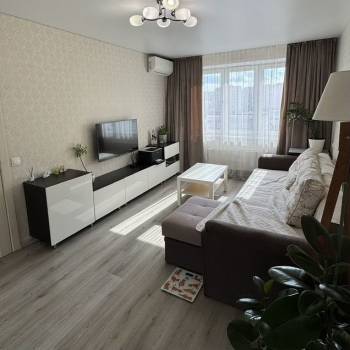 Продается 1-комнатная квартира, 36,7 м²