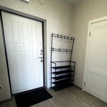 Продается 1-комнатная квартира, 40 м²