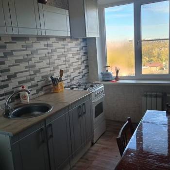 Продается 3-х комнатная квартира, 61 м²