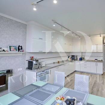 Сдается Многокомнатная квартира, 100 м²