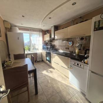 Продается 3-х комнатная квартира, 59 м²