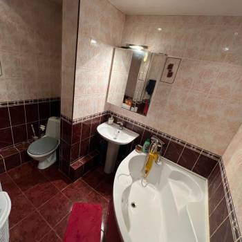 Продается 2-х комнатная квартира, 56 м²