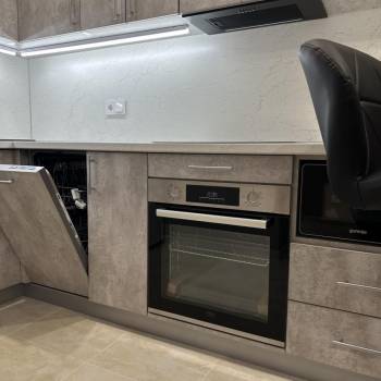 Продается 1-комнатная квартира, 40 м²