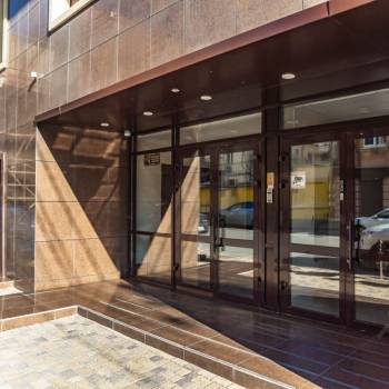 Продается 2-х комнатная квартира, 83 м²