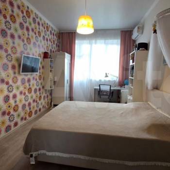 Продается 2-х комнатная квартира, 60 м²