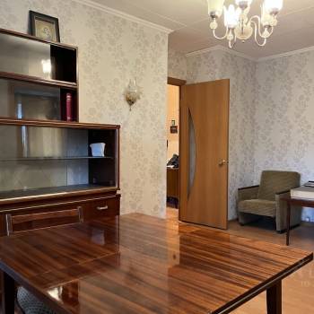 Продается Многокомнатная квартира, 62,4 м²