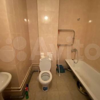 Продается 1-комнатная квартира, 43 м²