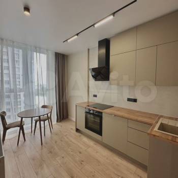 Продается 1-комнатная квартира, 34 м²