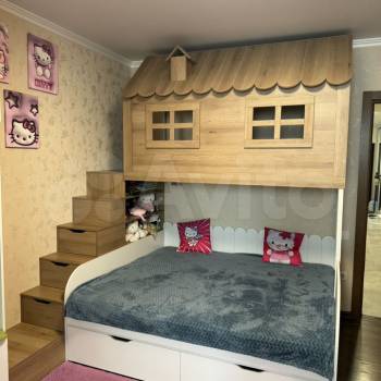 Продается 3-х комнатная квартира, 102 м²