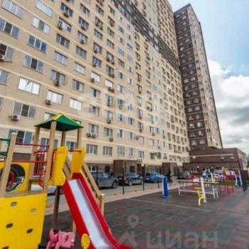 Продается 3-х комнатная квартира, 102 м²