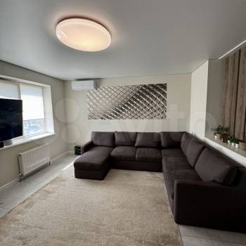 Продается 3-х комнатная квартира, 102 м²