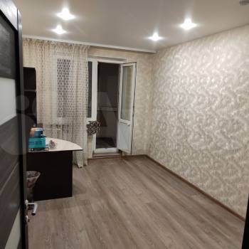 Продается Многокомнатная квартира, 92 м²