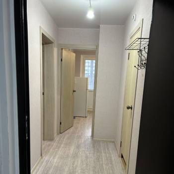 Продается 1-комнатная квартира, 38 м²