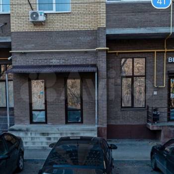 Сдается Нежилое помещение, 100 м²