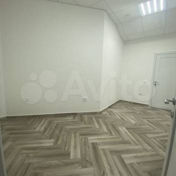 Сдается Нежилое помещение, 100 м²