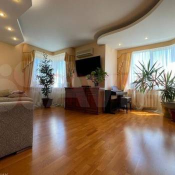 Продается 3-х комнатная квартира, 110 м²