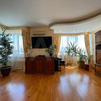 Продается 3-х комнатная квартира, 110 м²