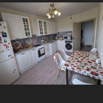 Продается 3-х комнатная квартира, 85 м²