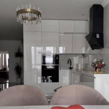 Продается 3-х комнатная квартира, 92 м²