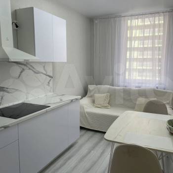 Продается 1-комнатная квартира, 34,3 м²