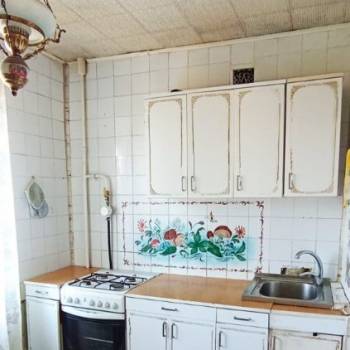 Продается Многокомнатная квартира, 69,9 м²