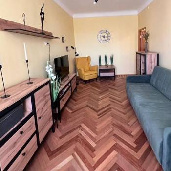 Сдается 2-х комнатная квартира, 49 м²