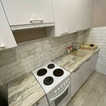 Сдается 1-комнатная квартира, 43 м²