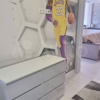 Продается Многокомнатная квартира, 83 м²